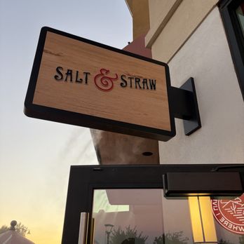 Salt & Straw - Signage - Ice Cream & Frozen Yogurt Near Me - Gilbert, Arizona Salt & Straw - Signage - Ice Cream & Frozen Yogurt Near Me - Gilbert, Arizona