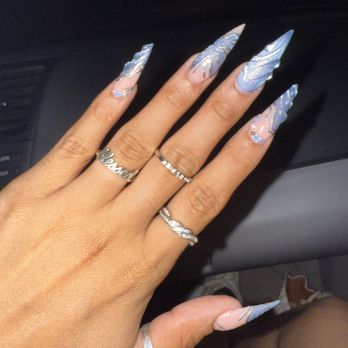 Velvet Varnish Lounge - Nail Salons Near Me - Spring, Texas