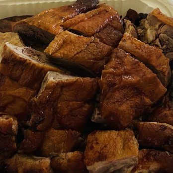 Cheung Hing Restaurant - Whole duck in large box - Chinese Near Me - San Francisco, California Cheung Hing Restaurant - Whole duck in large box - Chinese Near Me - San Francisco, California