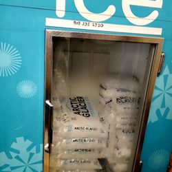 P K LIQUOR - Ice cooler