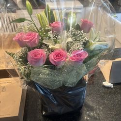 Flowers By Floyd Harbor - Pink roses for Mother's Day.