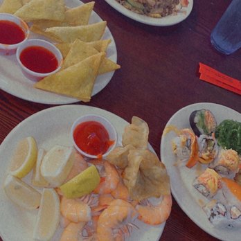 Dynasty Buffet - Chilled shrimp,Crab Rangoon, All kind of sushi Hibachi rice  DEF RECOMMEND FOOD WAS VERY TASTY STAFF WAS FRIENDLY - Chinese Near Me - Gastonia, North Carolina