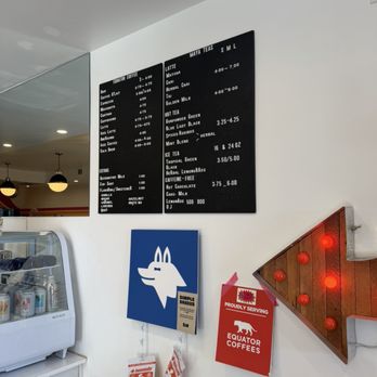 Hot Lips Coffee Shop - Coffee & Tea Near Me - Cathedral City, California Hot Lips Coffee Shop - Coffee & Tea Near Me - Cathedral City, California