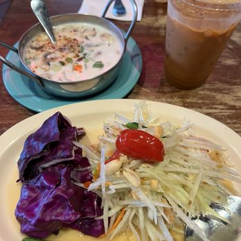 BKK Street Thai Eatery - Thai Near Me - Hawthorne, California BKK Street Thai Eatery - Thai Near Me - Hawthorne, California