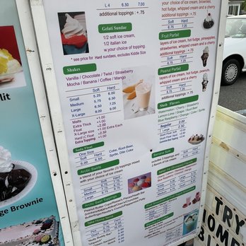 Dairy Deluxe - Ice Cream & Frozen Yogurt Near Me - Highland Park, New Jersey