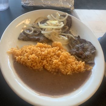 Antojitos Izcalli - Carne asada plate - Mexican Near Me - Tuscaloosa, Alabama Antojitos Izcalli - Carne asada plate - Mexican Near Me - Tuscaloosa, Alabama