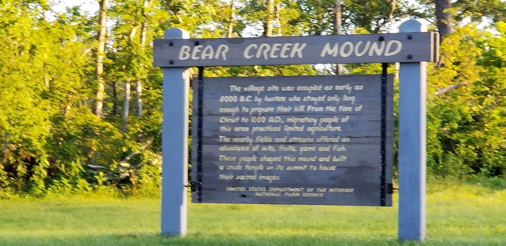 Natchez Trace Parkway Logo