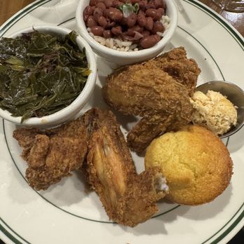 Fixins - Soul Food Near Me - Detroit, Michigan