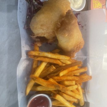 Siren Rock Brewing - Fish and chips - Breweries Near Me - Rockwall, Texas Siren Rock Brewing - Fish and chips - Breweries Near Me - Rockwall, Texas