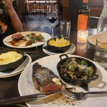Cask & Cleaver Steakhouse - Bars Near Me - Mount Vernon, Washington