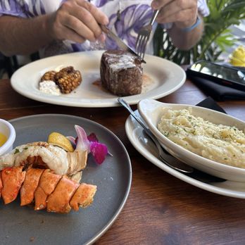Aloha Steak House - Steakhouses Near Me - Honolulu, Hawaii