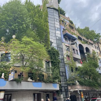 Hundertwasser Village - Art Galleries Near Me - Vienna, 9 Hundertwasser Village - Art Galleries Near Me - Vienna, 9