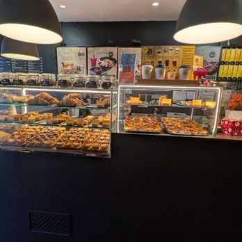 Nata Lisboa - Cafes Near Me - Porto, 13