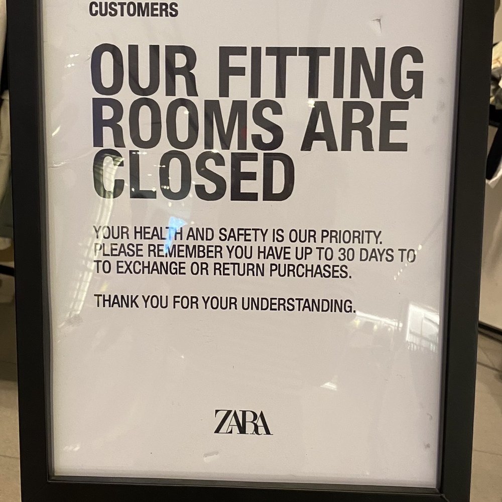 Fitting rooms Fitting rooms