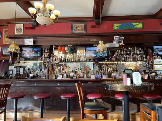 1400 Bar & Grill by null