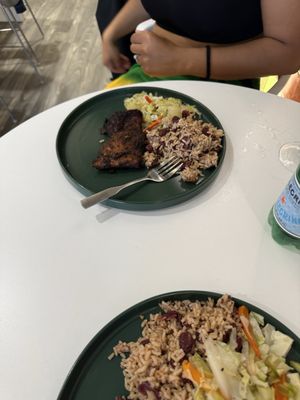 The Kitchen by Cooking with Que by null