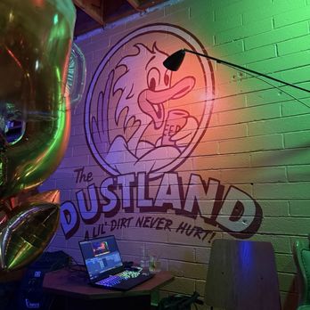 The Dustland - Near the inside stage - Lounges Near Me - Las Vegas, Nevada