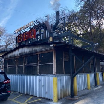 Terry Black's Barbecue - The smoker - Barbeque Near Me - Austin, Texas Terry Black's Barbecue - The smoker - Barbeque Near Me - Austin, Texas