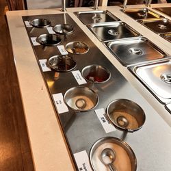 Royal Pot - Sauce bar