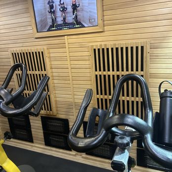 HOTWORX - Cycle sauna - Pilates Near Me - Omaha, Nebraska HOTWORX - Cycle sauna - Pilates Near Me - Omaha, Nebraska