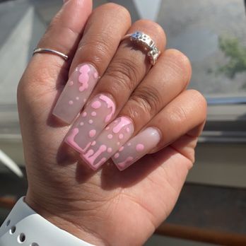 Euphoria Nail & Spa - Another fill "lava lamp" theme - Nail Salons Near Me - Westbrook, Maine