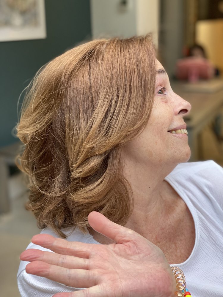 INTERNATIONAL HAIRDRESSER SABRINA THOMPSON 23 Photos 1301 Cowart St