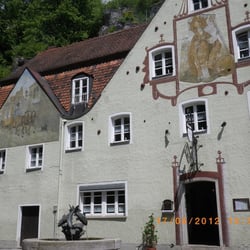 Zur Roten Amsel