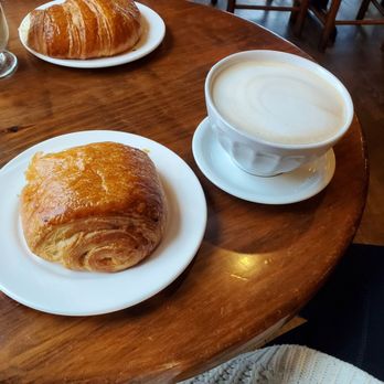 La Chatelaine - Croissants and coffes - Bakeries Near Me - Columbus, Ohio