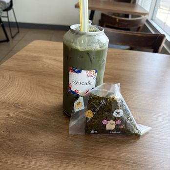 kyucafe - Blueberry iced Matcha Fruit 청 Latte & salmon triangle kimbab rice ball - Cafes Near Me - Los Angeles, California kyucafe - Blueberry iced Matcha Fruit 청 Latte & salmon triangle kimbab rice ball - Cafes Near Me - Los Angeles, California