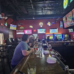 Time Out Sports Bar - Just a bunch of guys hanging out on their lunch break The great men grew up food.These people have the best fries, hands down,