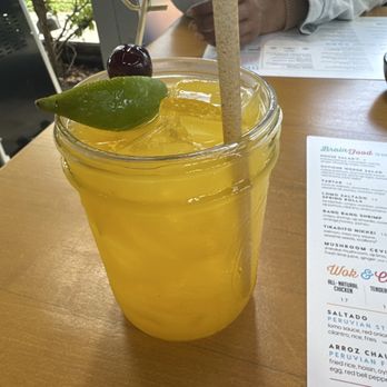 SuViche - Sushi and Ceviche - Tropical White Sangria - Peruvian Near Me - Miami, Florida