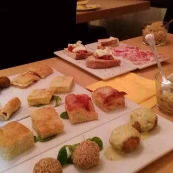 Deep Milano - Appetisers served with the drinks! - Lounges Near Me - Milan, Michigan