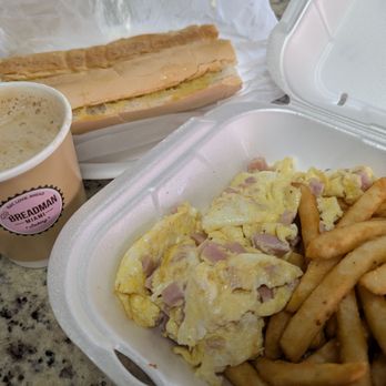 Breadman Miami - Revuelto con jamon - Bakeries Near Me - Hialeah, Florida