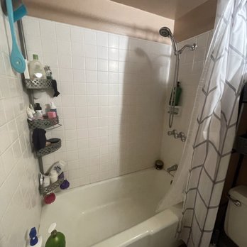 OCG Building Supply - Before bathroom - Cabinetry Near Me - Honolulu, Hawaii