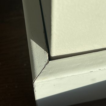 Silicon Valley Flooring - Huge gap between wall and baseboard in several places - Flooring Near Me - San Jose, California