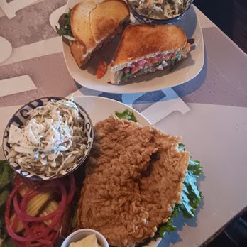 Murphy’s Corner - New American Near Me - Lenexa, Kansas