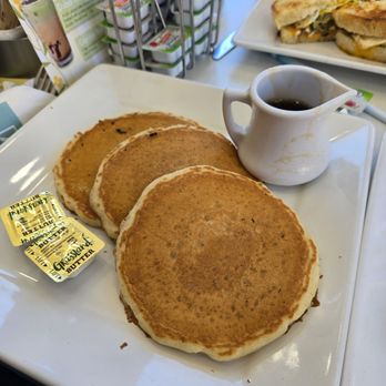 Anna's House - Northland - Breakfast & Brunch Near Me - Grand Rapids, Michigan