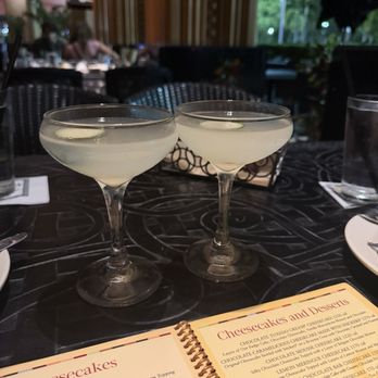 The Cheesecake Factory - Desserts Near Me - Miami, Florida