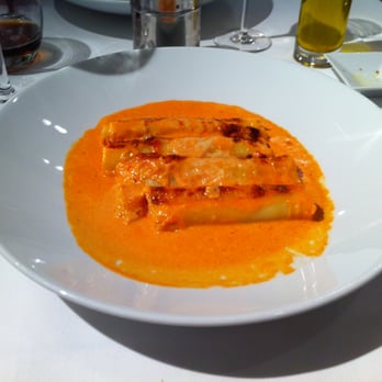 Pino - Cannelloni à la viande. - Italian Near Me - Ath, WHT Pino - Cannelloni à la viande. - Italian Near Me - Ath, WHT