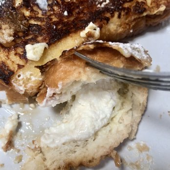 Mamas Royal Cafe - French toast filled with cream cheese & ricotta cheese - Breakfast & Brunch Near Me - Cabo San Lucas, BCS