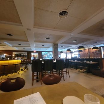 Eberly - Inside - Bars Near Me - Austin, Texas