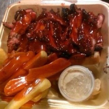 Frankie's BBQ by null