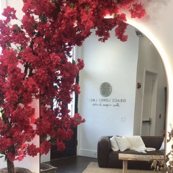 Grace Loves Lace - Showroom - Bridal Near Me - Nashville, Tennessee