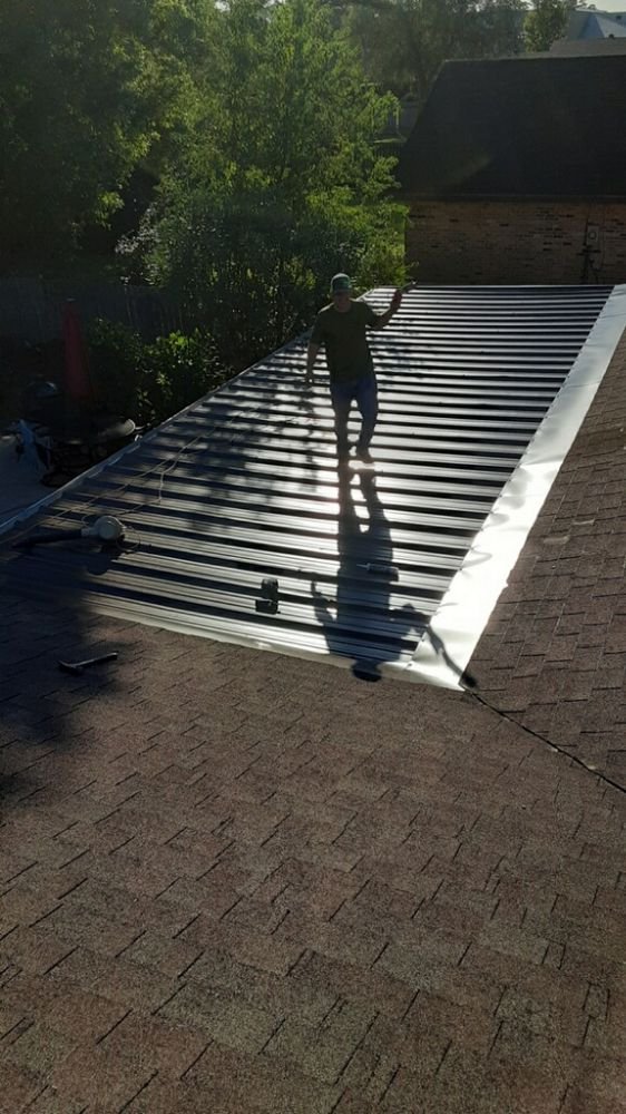 Slide of C&W Home improvement and Roof Repair