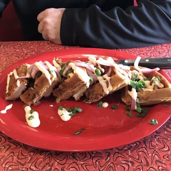 The Friendly Toast - Chicken and waffles - Breakfast & Brunch Near Me - Danvers, Massachusetts The Friendly Toast - Chicken and waffles - Breakfast & Brunch Near Me - Danvers, Massachusetts