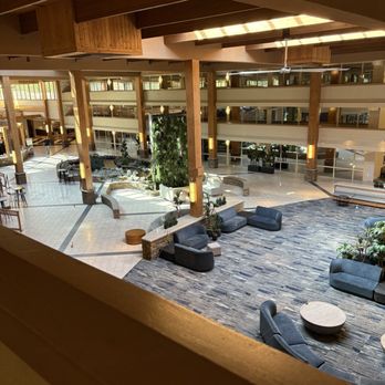 CROWNE PLAZA SUFFERN-MAHWAH - Updated January 2026 - 116 Photos & 91