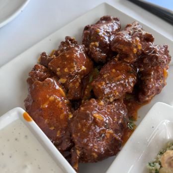 Toscano's Restaurant - Chicken Wings - Italian Near Me - Murphys, California