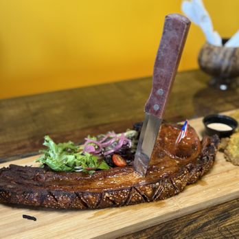 La Isla Restaurant - Puerto Rican Near Me - Wildwood, New Jersey
