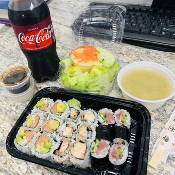 Fukee Asian Cuisine - Sushi Bars Near Me - Bethpage, New York