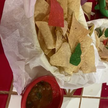 El Palenque Mexican Restaurant Tomball - Chips and salsa - Mexican Near Me - Houston, Texas El Palenque Mexican Restaurant Tomball - Chips and salsa - Mexican Near Me - Houston, Texas